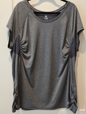 Old Navy Gray Short-Sleeve Active Tee with Side Ruching